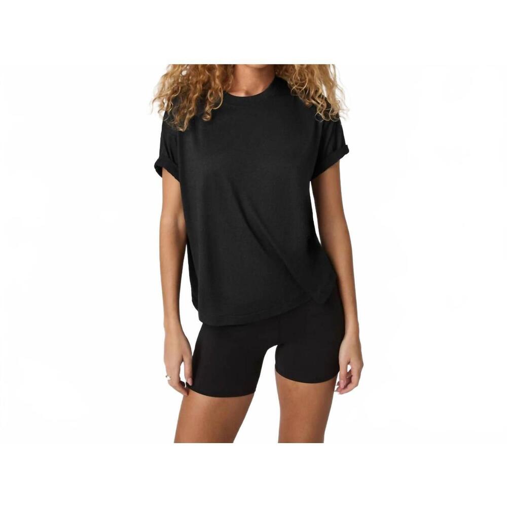 NEW VUORI feather classic short sleeve tee in washed black